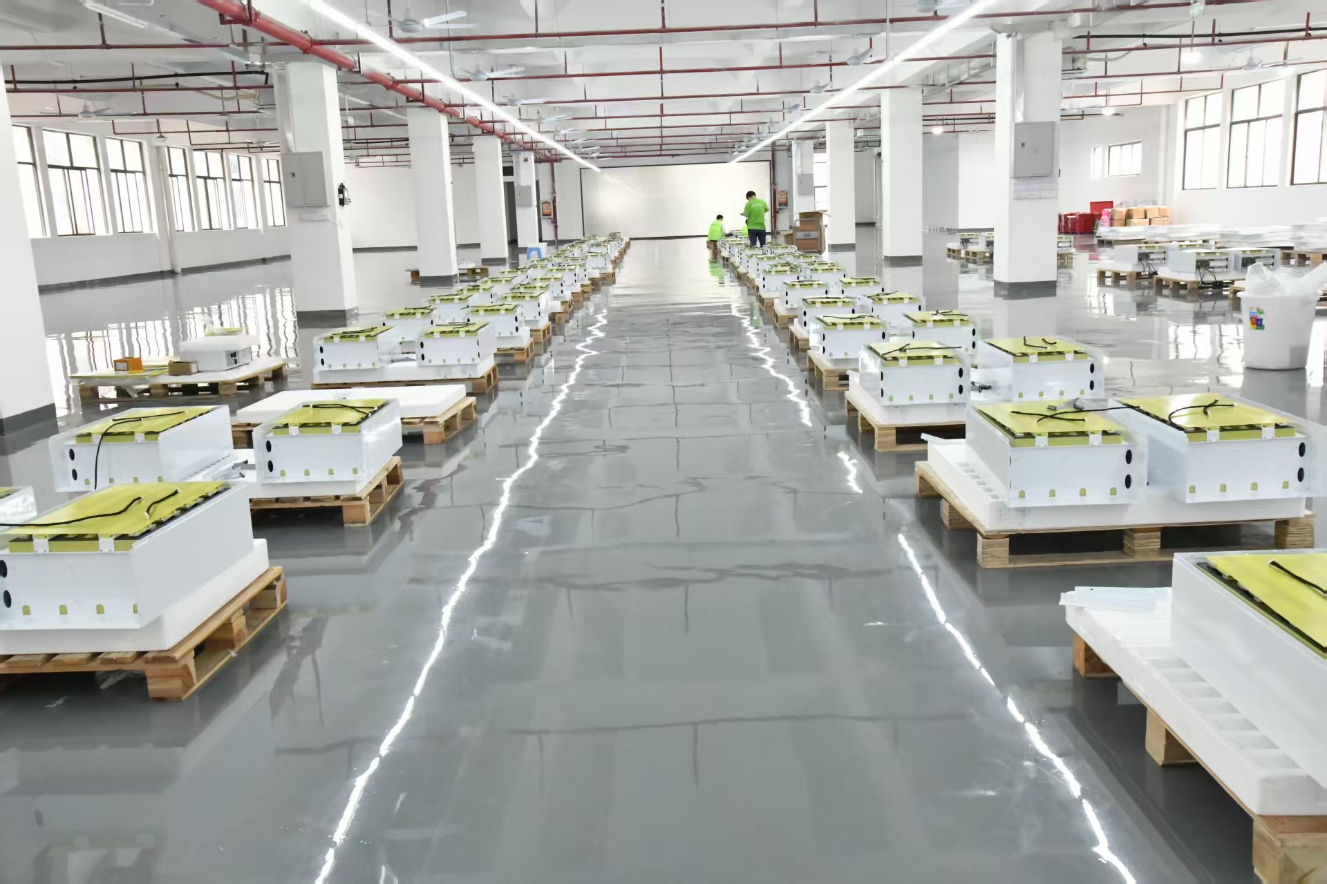 yoyang Technology workshop and manufacturing facility